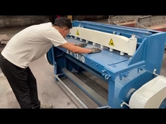 Μεγάλη μηχανή κοπτών πιάτων χάλυβα πιάτων ποδιών